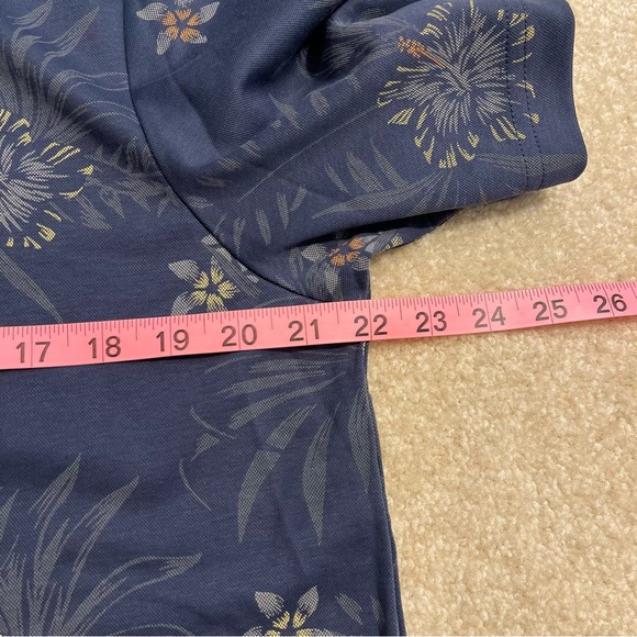 NEW Travis Mathew Polo Shirt Mens Large Blue Golf Calmer Waters Floral Hawaiian - Picture 8 of 10